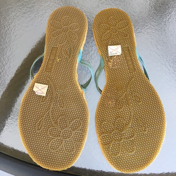 AWOL SANDALS. - Picture 3 of 3